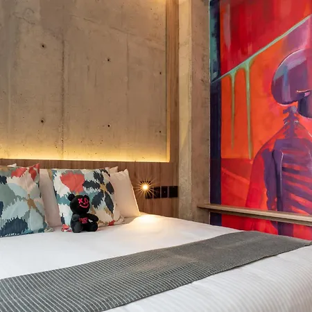 Street Art Hotel Roma