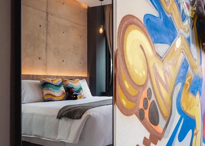 Hotel Street Art Roma México DF